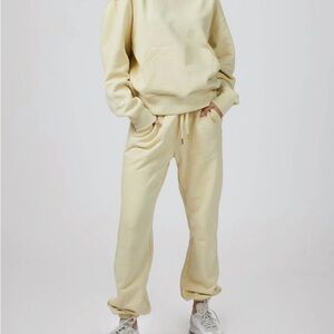 WeWoreWhat Oversized Hoodie Womens Small yellow Sweatshirt and pants